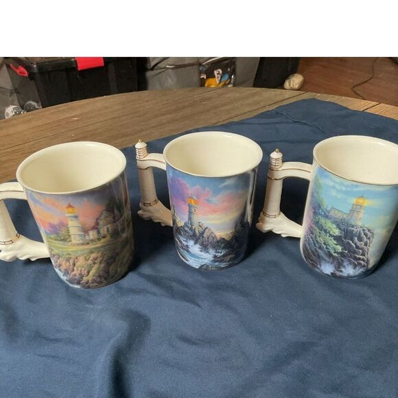 The Bradford Exchange Thomas Kincade Mug Set - Picture 1 of 3
